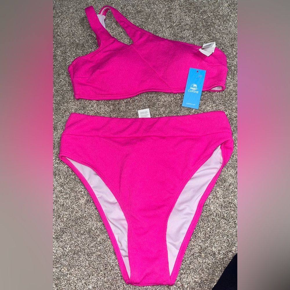 Cupshe Medium bikini hot pink textured one shoulder NWT